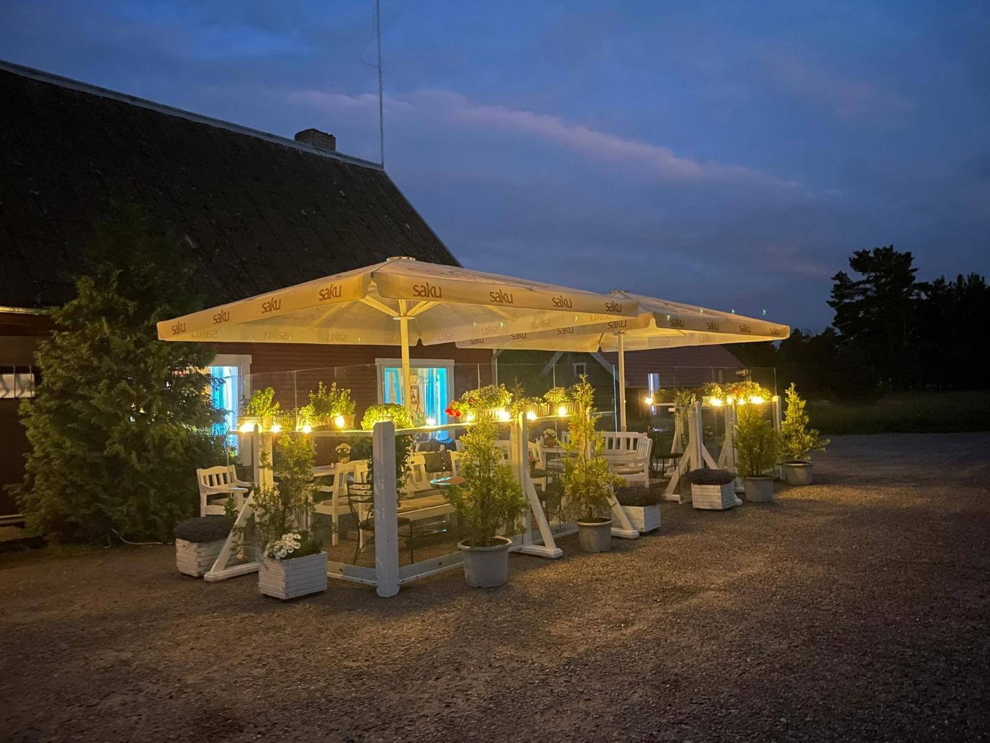 Emmaste Teemaja Hostel Ngoại thất bức ảnh